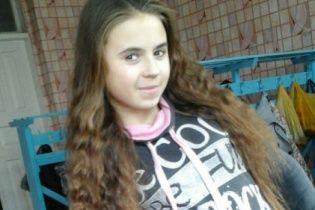 14-річній Альоні з Вінниччини потрібна допомога
