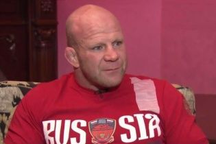 Боєць Джефф Монсон нокаутований у першому ж бою під прапором Росії