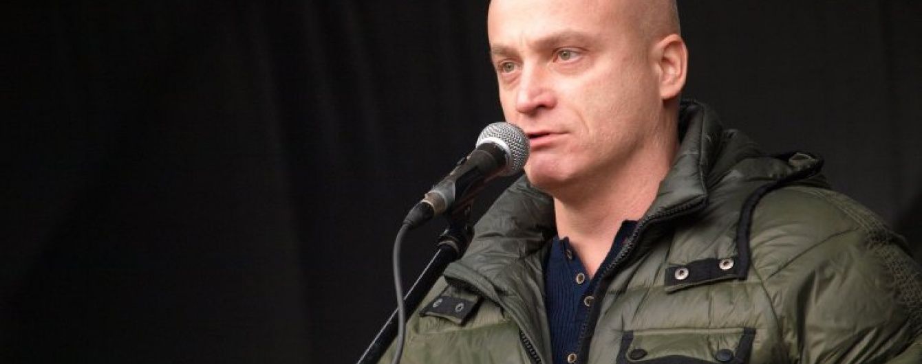 Нардеп Денисенко став фігурантом кримінальної справи через кидання пляшок у суддю