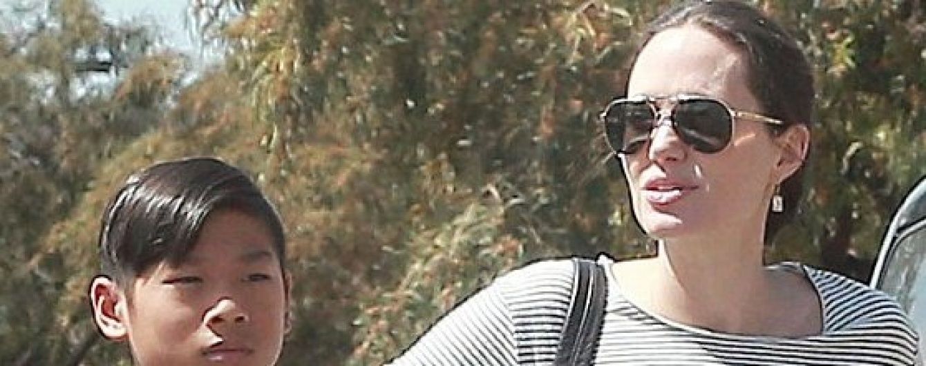 Син Джолі та Пітта серйозно травмувався під час сімейного відпочинку