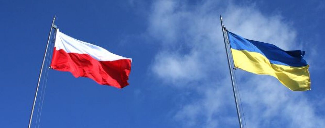 У Польщі війну на Донбасі назвали однією з головних загроз 2016 року