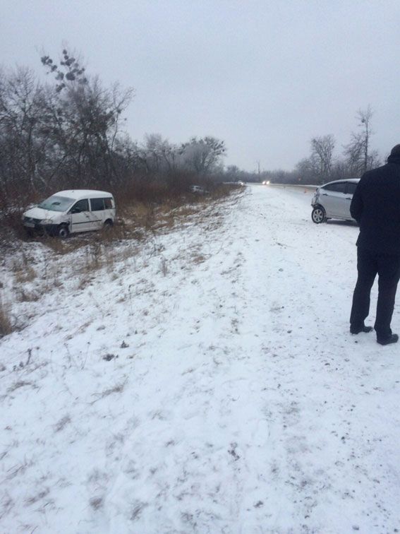 Поліцейський загинув під час оформлення ДТП_1