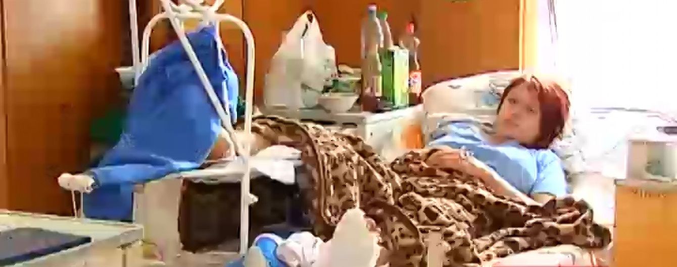 На Житомирщині 18-річна дівчина впала з 10-метрового мосту на кригу і дивом вижила