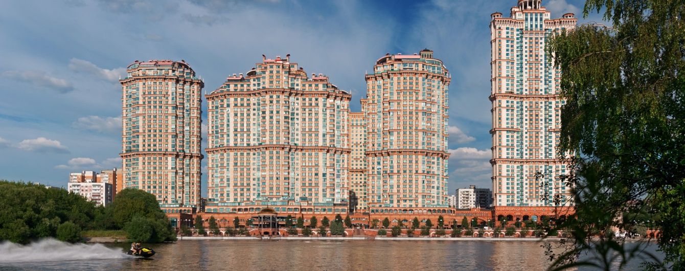 В елітній московській висотці в ліфті загинула ще одна людина