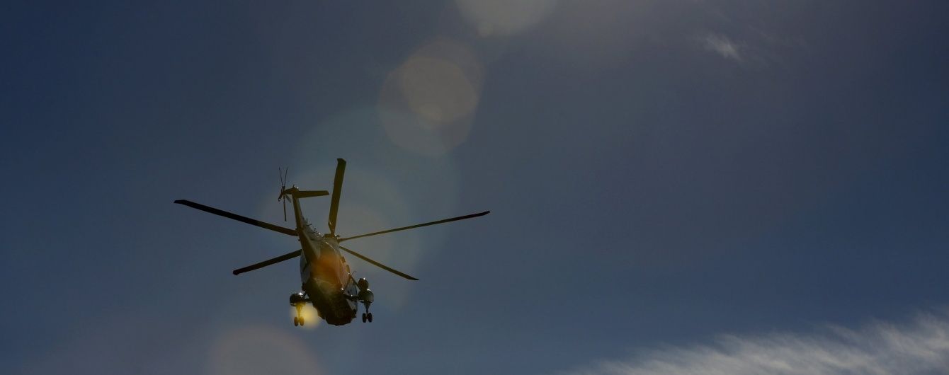 Росія "полоскотала нерви" Україні трьома вертольотами і літаком на межі Криму