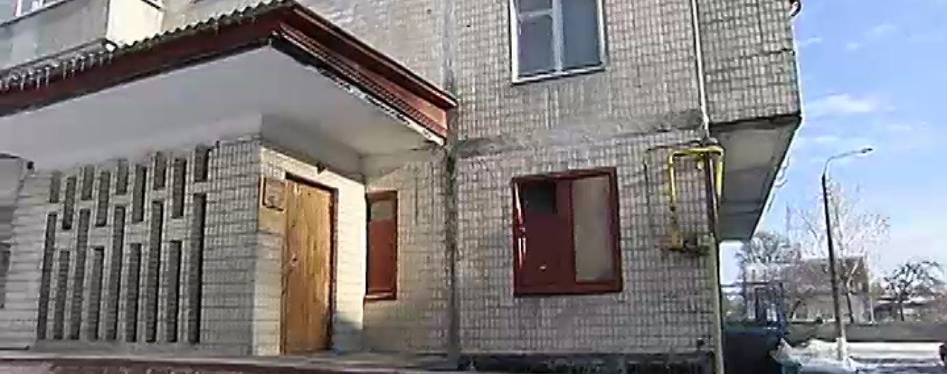 Під Києвом п'яний бізнесмен із ножем і пістолетом улаштував розправу над односельцями