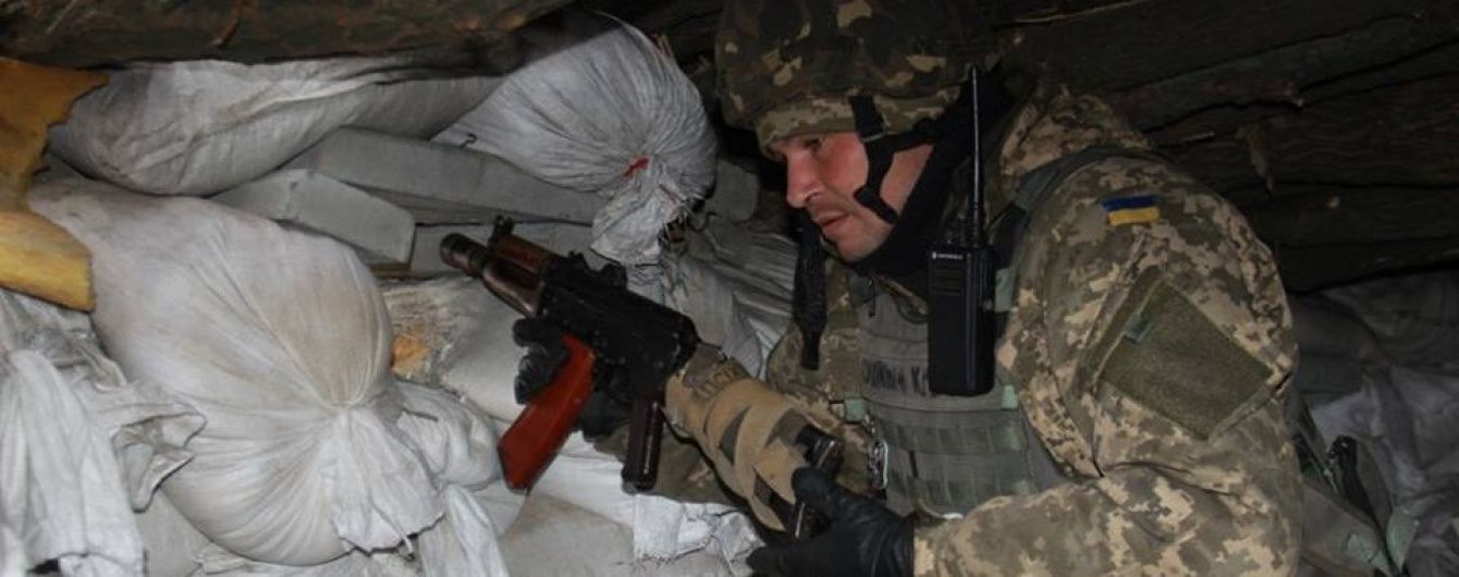 Росія посилює свої військові бази з трьох сторін навколо України