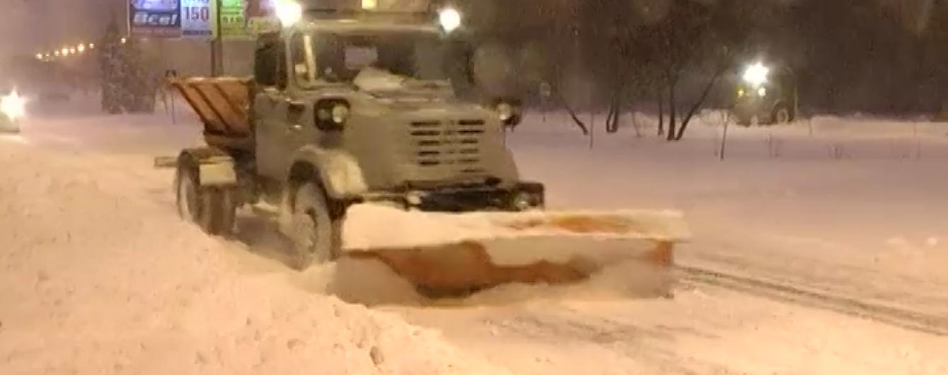 Відчайдушна одеситка кинула виклик хуртовині та пішки вирушила в область