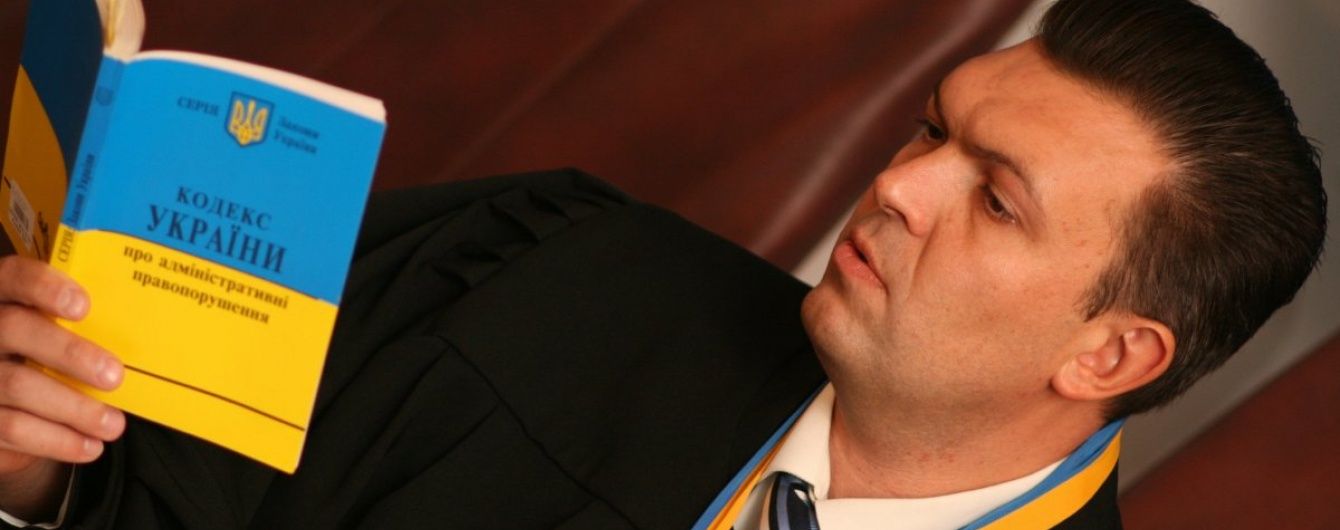 У Харкові на великому хабарі спіймали скандального суддю