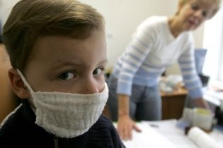 Під Києвом через спалах кору частково припинили навчання у школі