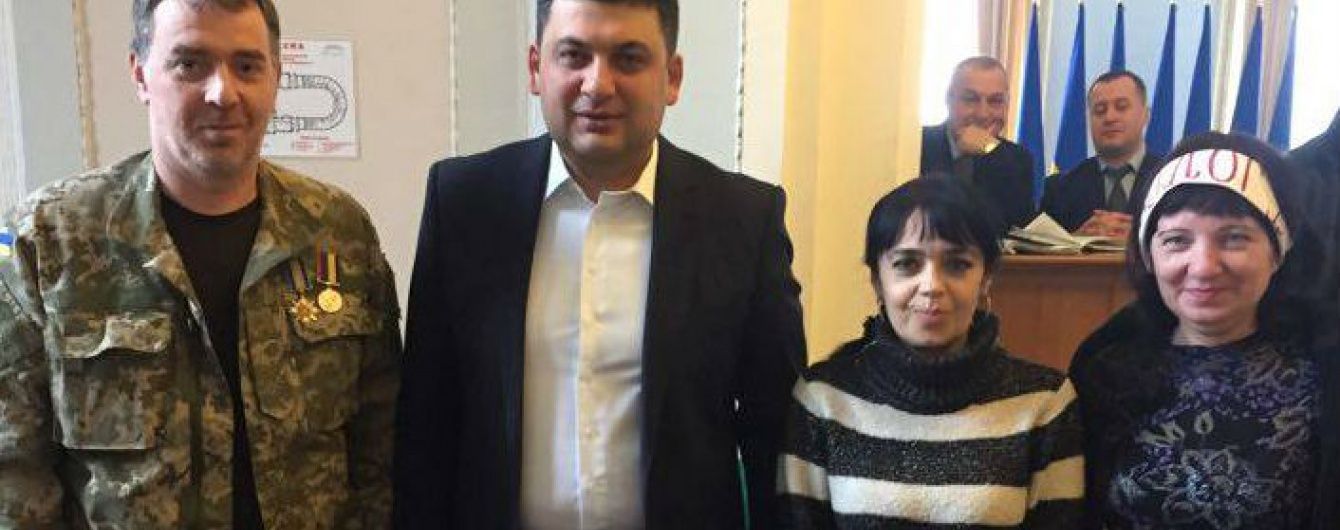 Гройсман заявив, що порозумівся з мешканцями Кривого Рогу, які голодують у Верховній Раді