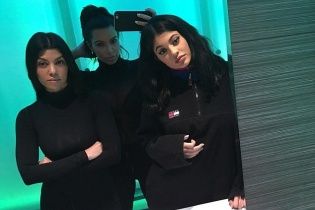 Кім Кардашян налякала фанів неприродно збільшеними вустами