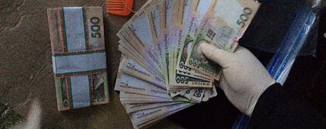 На Волині на хабарі за земельні махінації схопили сільського голову