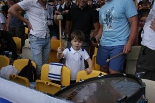 УЄФА у лютому вирішить, чи пускати вболівальників на "Динамо" - "МанСіті"