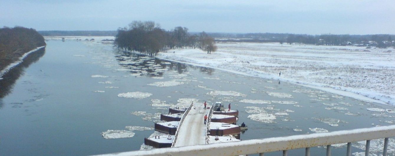 Рятувальники попередили про підняття рівнів води на річках та льодохід