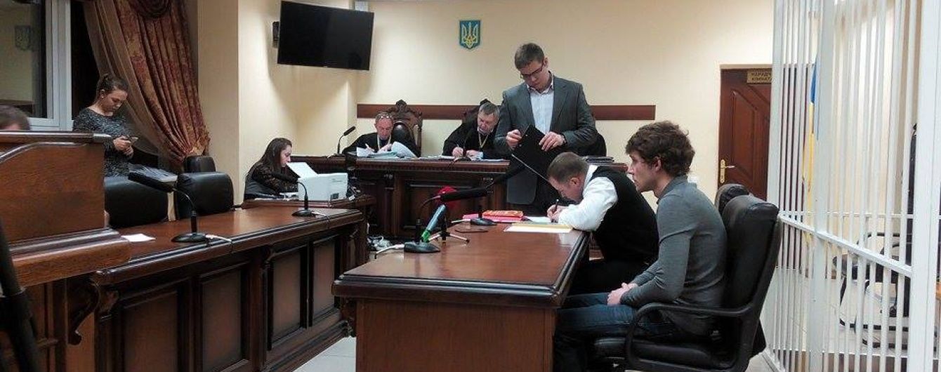 Апеляційний суд відмовився посилити запобіжний захід мажору Толстошеєву