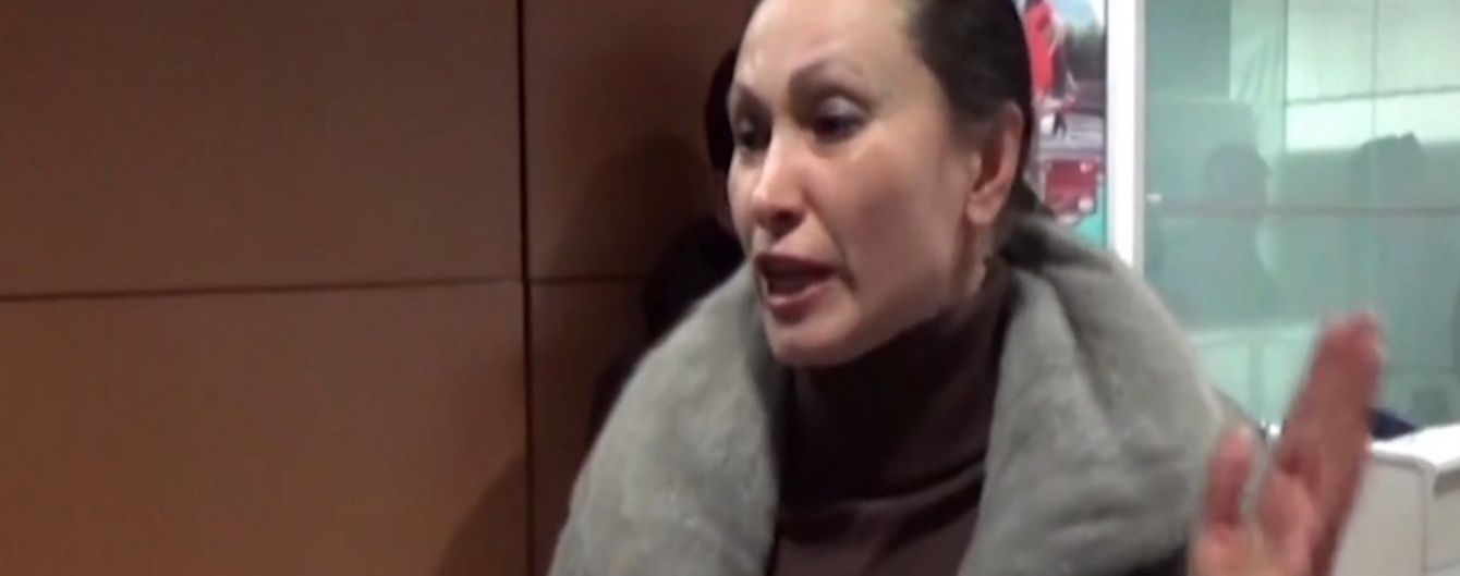 Давайте вже повернемо цей Крим: обурені росіяни штурмували банк у Москві через іпотеки