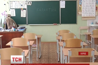 У "карантинному" Харкові люди ігнорують наказ чиновників одягати маски
