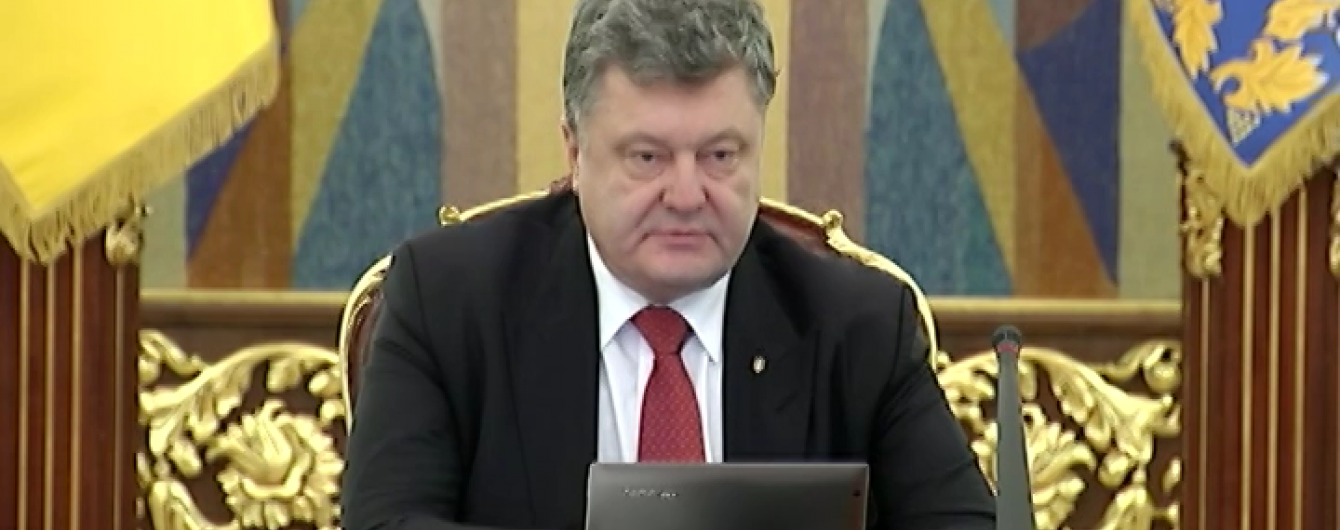 Україна отримає новий військово-адміністративний поділ – Порошенко