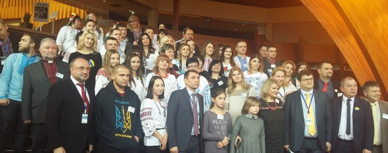 День України в ПАРЄ: європейців познайомили з постраждалими від катувань і обстрілів на Донбасі
