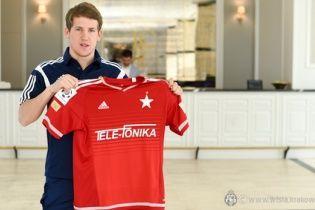 Офіційно: український півзахисник перебрався до чемпіонату Польщі
