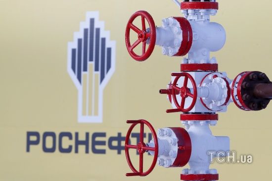 Китайська компанія передумала купувати за 9 мільярдів доларів акції "Роснефти"