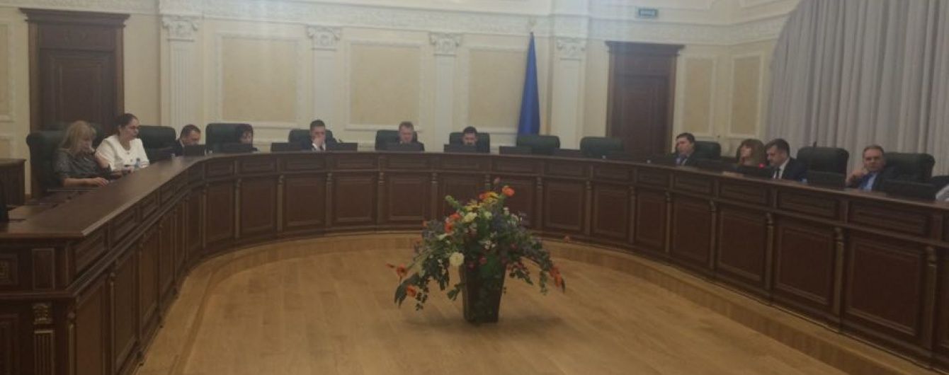 Вища рада юстиції "злила" справу про засудження автомайданівців скандальним Чаусом