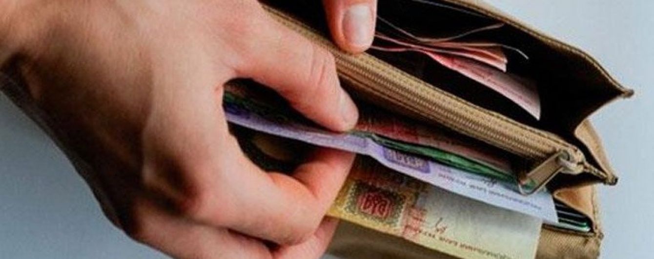 Кабмин выплатит разовую помощь семьям погибших бойцов АТО и бойцам с инвалидностью
