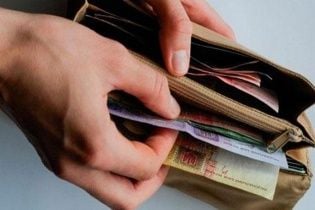 Для поновлення виплат від матерів-одиначок чекають декларацій і заяв