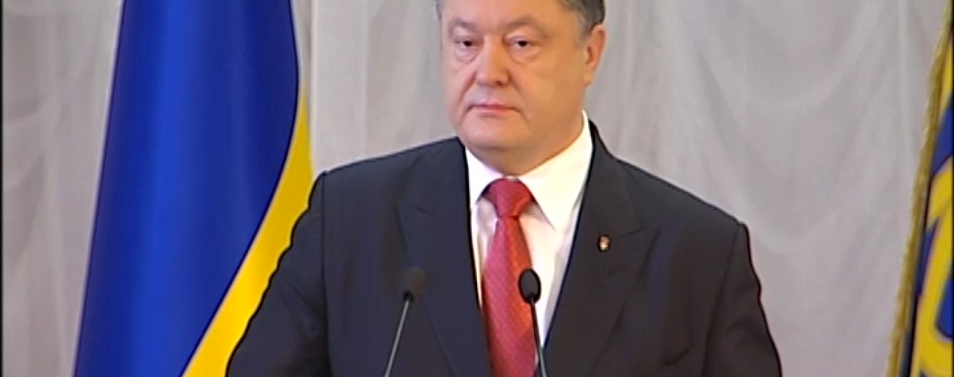Порошенко підрахував кількість учасників бойових дій АТО в Україні