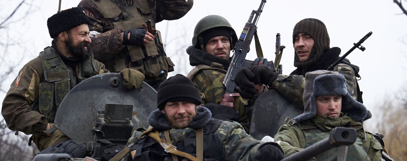 Ворог 15 разів обстріляв позиції українських військових. Дайджест АТО