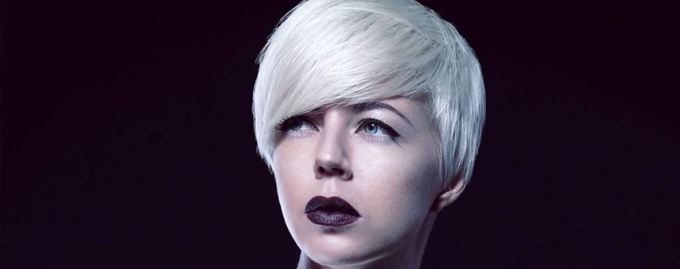 Группа ONUKA выпустила новый трек, слова которого нашла на стене заброшенного дома