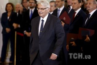 Претензії Угорщини щодо мов в Україні звучать неприродно – глава МЗС Польщі