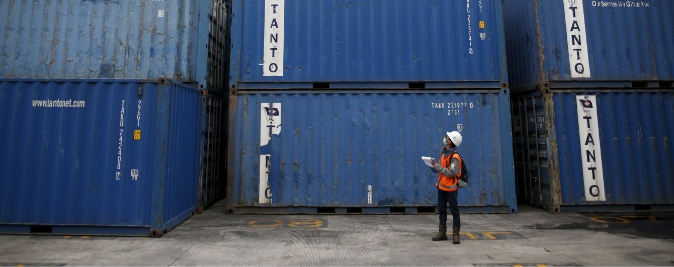 Україна суттєво скоротила експорт товарів