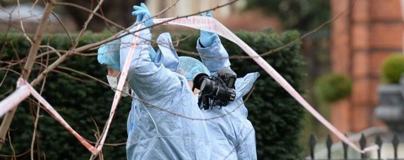 Самогубця спалив себе під вікнами резиденції принца Вільяма і його дружини