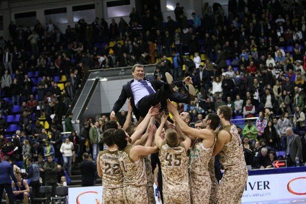 Будівельник Кубок 2015