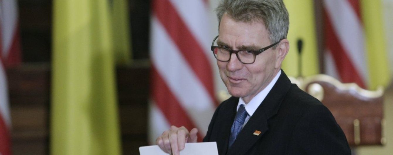 Пайєтт підтримав директора МВФ і заявив про необхідність завершення перезавантаження уряду реформаторів