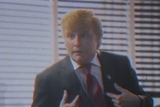 Невпізнанний Депп вразив роллю Трампа у комедійній короткометражці