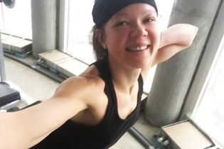 Спортивна Руслана у коротких шортах показала, як виснажує себе на тренажерах