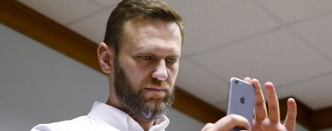 Після двогодинного затримання, Навального відпустили з відділку
