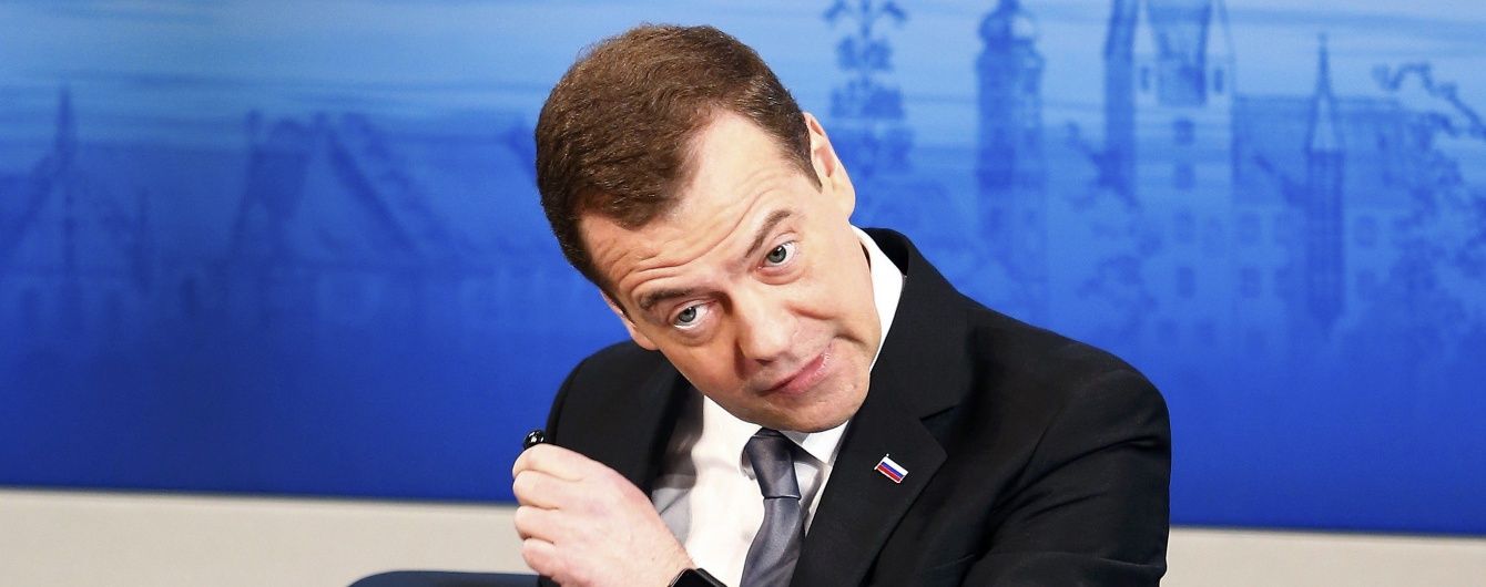 Медведєв заявив про "нову холодну війну" між Росією та Заходом і звинуватив Україну в усіх "гріхах"