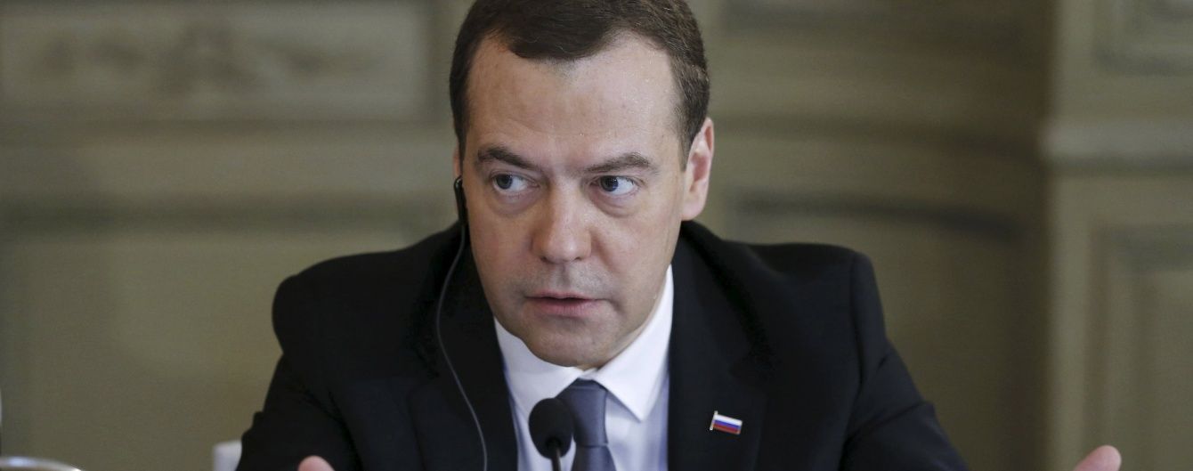 Медведєв заявив, що питання Криму для Росії закрите назавжди