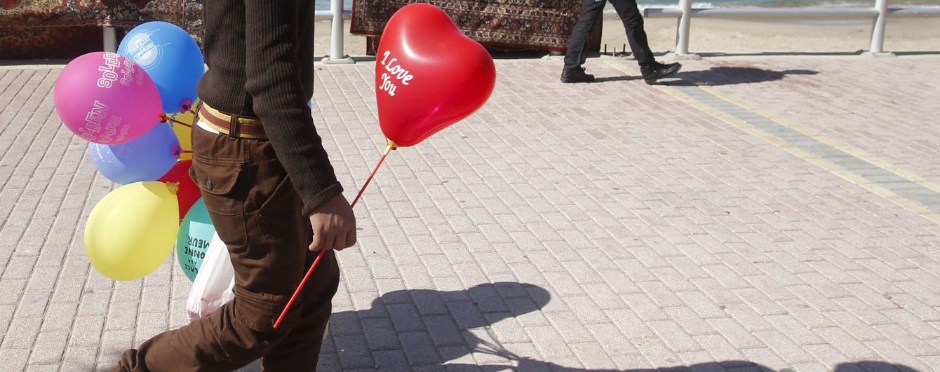 "Валентин" злочинного світу. Наркоторговця упіймали із купою сердечок з гашишу