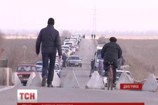 У зоні АТО закрито ще два пункти пропуску на окуповану територію