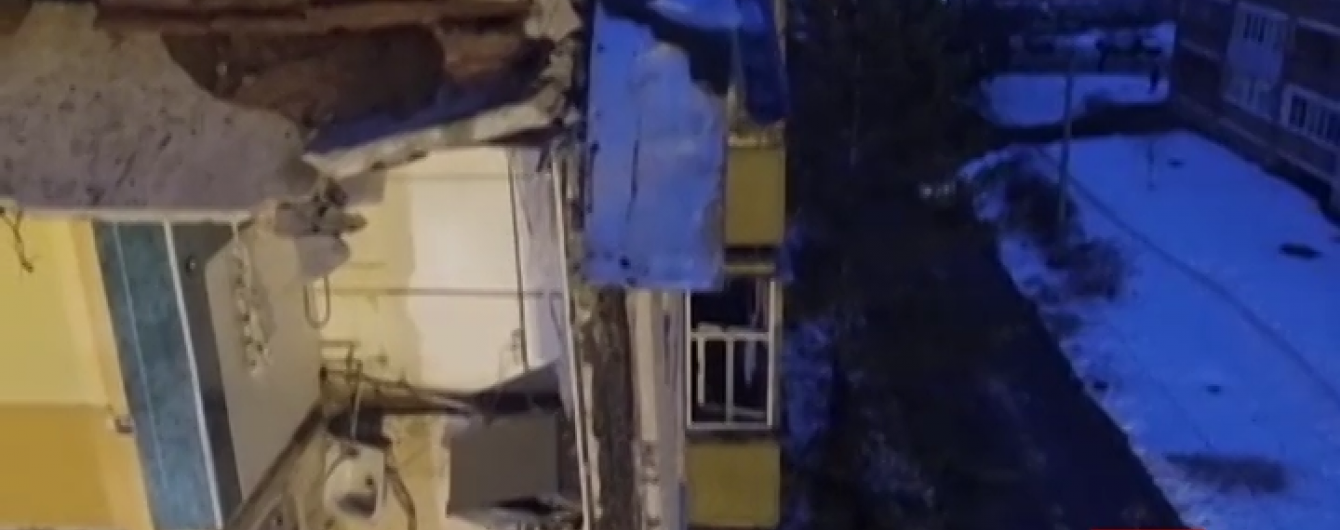 Кількість загиблих унаслідок обвалу під'їзду в російському Ярославлі зросла