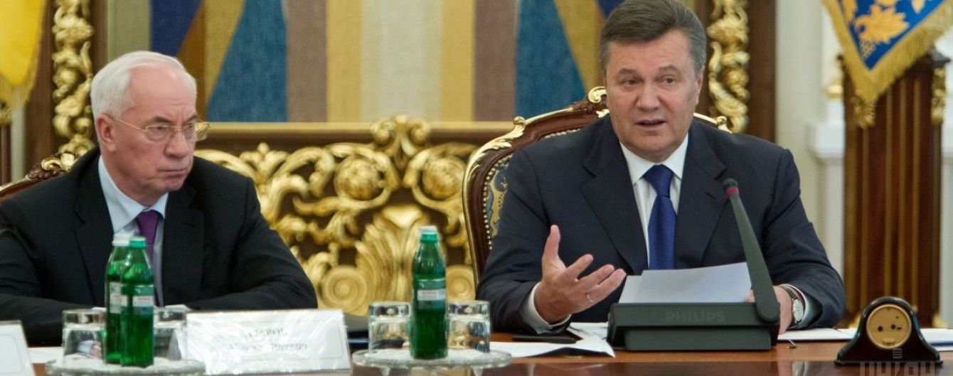 Азаров зізнався, що два роки не спілкувався з Януковичем