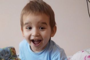Допоможіть врятувати життя трирічному Жені