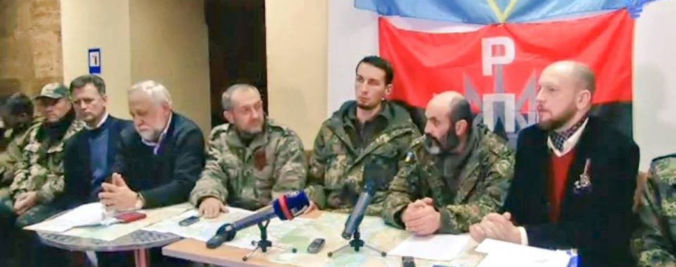 Изгнанники "Правого сектора" и разыскиваемый "комбат Честный" – кто входит в "Революционные силы"