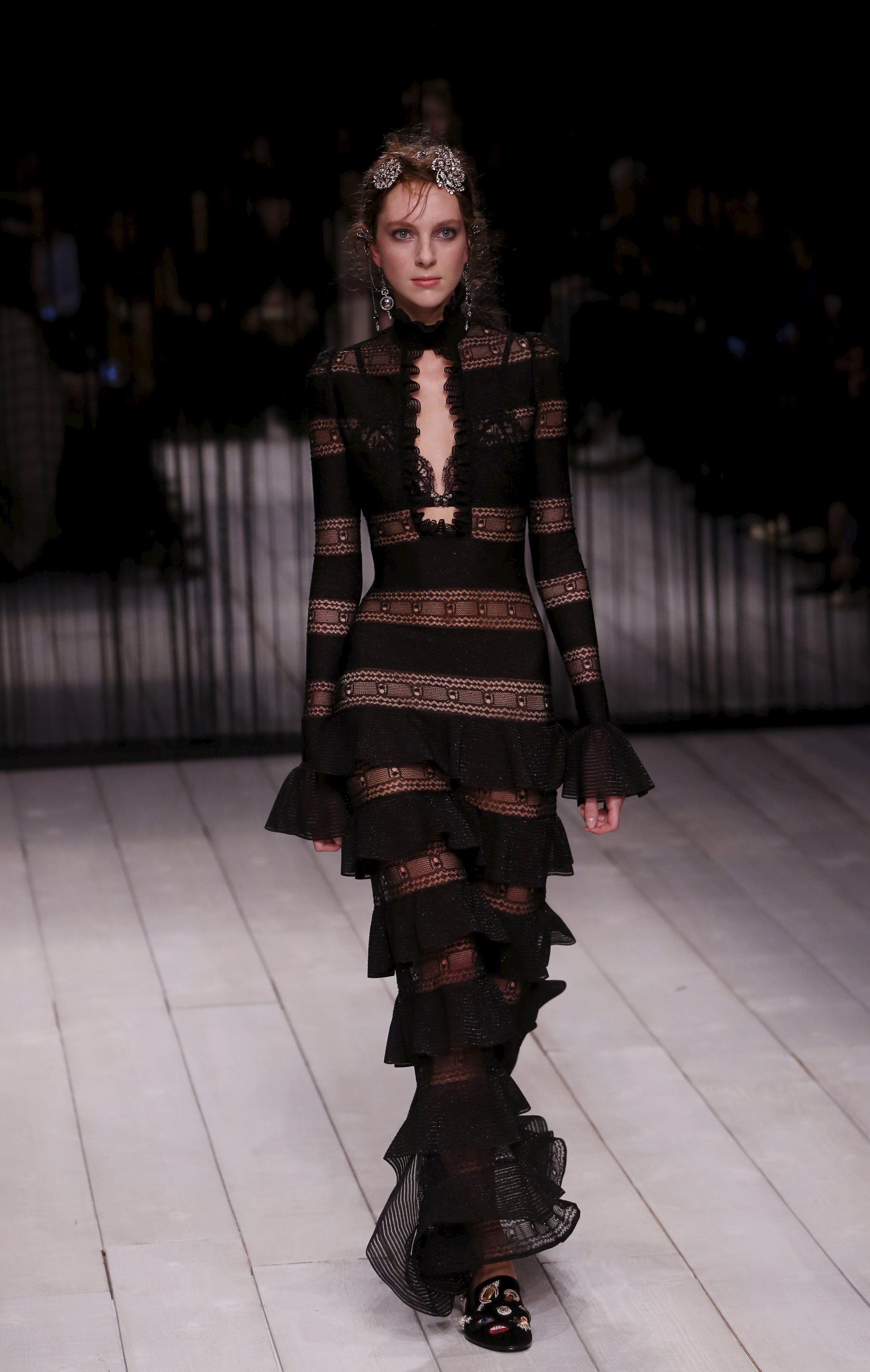 Показ Alexander McQueen_11