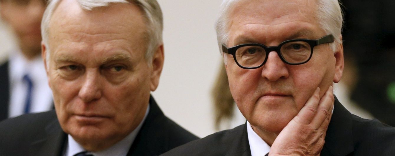 Берлін та Париж вже не вимагають від України невідкладно внести зміни до Конституції